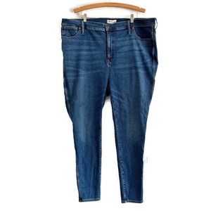 Madewell 10" High-Rise Skinny Jeans in Wendover Wash Women’s Plus Size 37